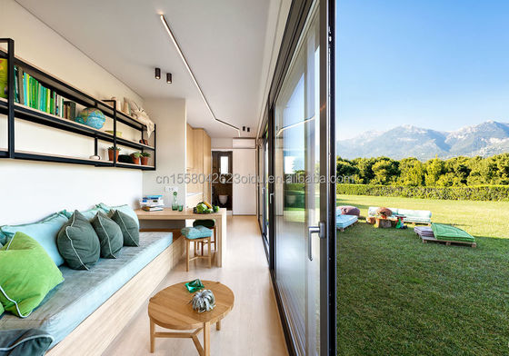 Location d'une maison en bois préfabriquée maison de conteneurs pour un hébergement hôtelier