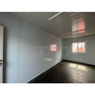 20 FT Garage en acier préfabriqué moderne avec porte en panneau sandwich fenêtres en alliage d'aluminium facile à assembler entrepôt plat