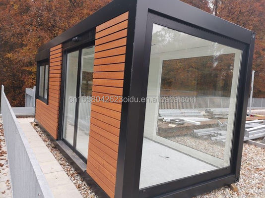 Maison en bois préfabriquée de 20 pieds de design moderne en acier maison de conteneur minuscule pour hôtel/couple