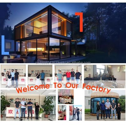 2024 Maisons triangulaires préfabriquées avec chambres à coucher Salles de bains et fenêtres en alliage d'aluminium aux couleurs personnalisées
