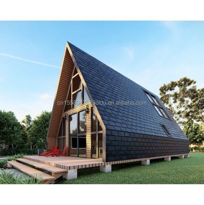 Hôtels maisons en bois avec conception triangulaire contenant de style moderne et 50/75/100mm ondes panneau sandwich mur dans l'UE