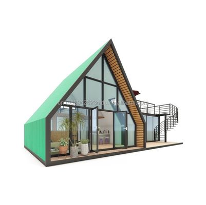 Maison de conteneurs préfabriqués élégante avec fenêtres en alliage d'aluminium dans un triangle en acier