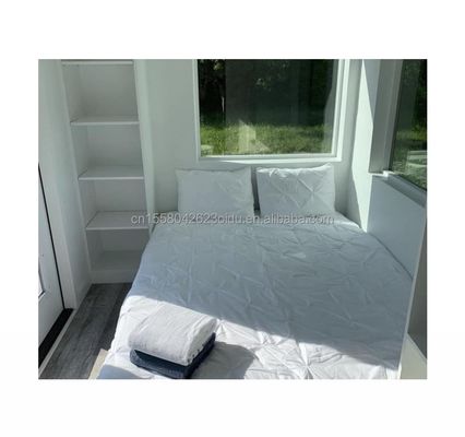 Container d'expédition de 20 pieds 40 pieds Maison préfabriquée pour carport avec panneau sandwich et pliage en acier galvanisé 180g