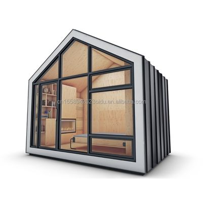 Container d'expédition modifié maison préfabriquée toit triangulaire et fondation en bois stable pour la maison de conteneur en acier résidentiel