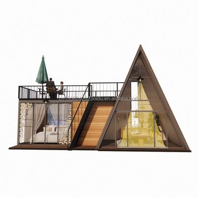 Couleur personnalisée Structure en acier modulaire Maison triangulaire 50/75/100 mm Panneau sandwich ondulé Maison en bois de luxe
