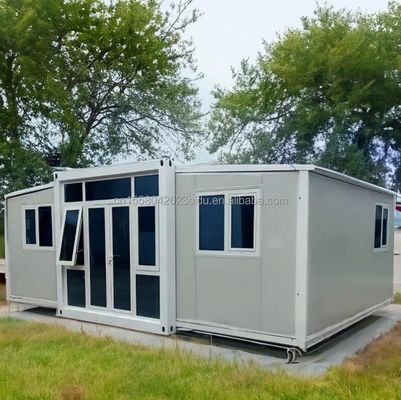 Maison préfabriquée modulaire en bois de 2 chambres avec un design moderne et des tubes carrés en acier galvanisé