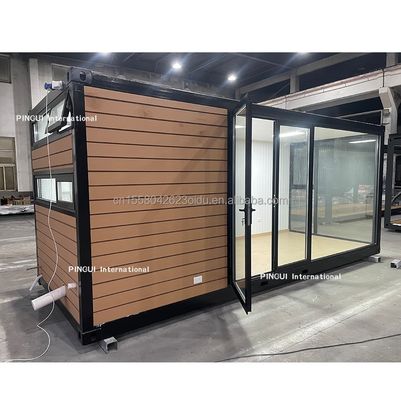 Maison préfabriquée en acier galvanisé à 180 g. Structure en acier de 20 pieds. Maison ensoleillée avec jardin et bois mobile.