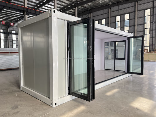 Couleur personnalisée Container de vie de 20 pieds Maison miniature préfabriquée avec tubes carrés en acier galvanisé et conception modulaire