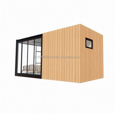 Maison solaire en bois solide en acier 20 pieds Maison de conteneur plat avec mur 50/75/100 mm Panneau sandwich ondulé